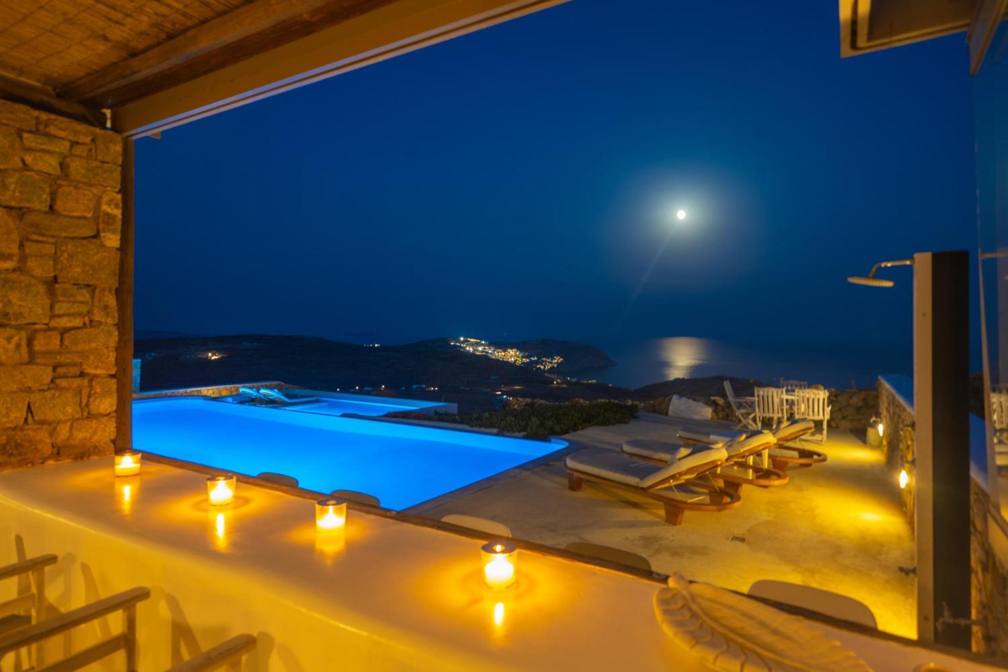 Amallini Suites Mykonos スーパーパラダイスビーチ エクステリア 写真