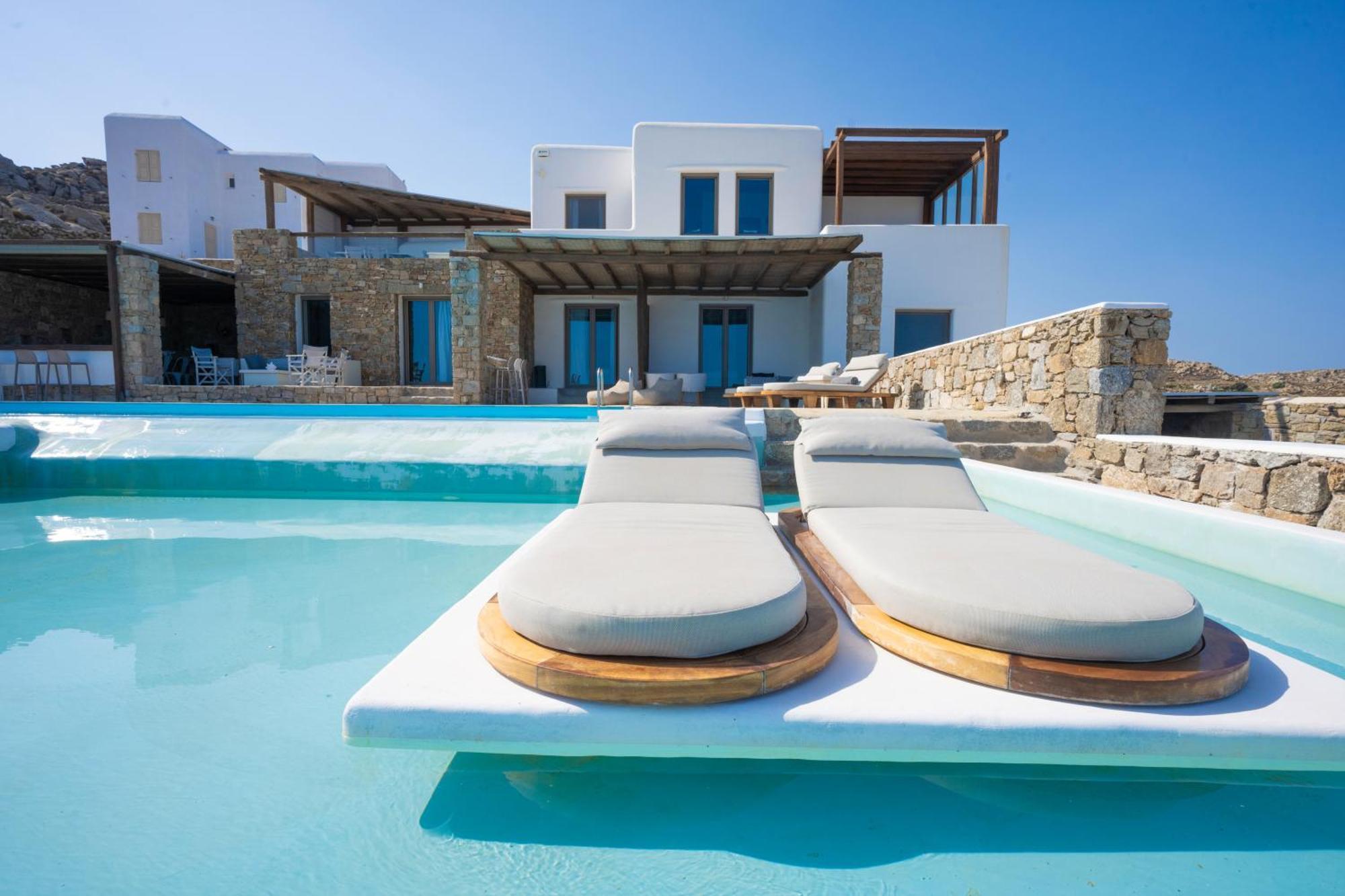 Amallini Suites Mykonos スーパーパラダイスビーチ エクステリア 写真