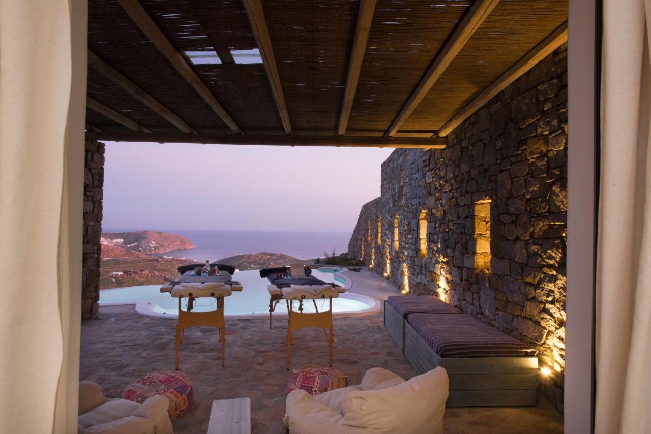 Amallini Suites Mykonos スーパーパラダイスビーチ エクステリア 写真